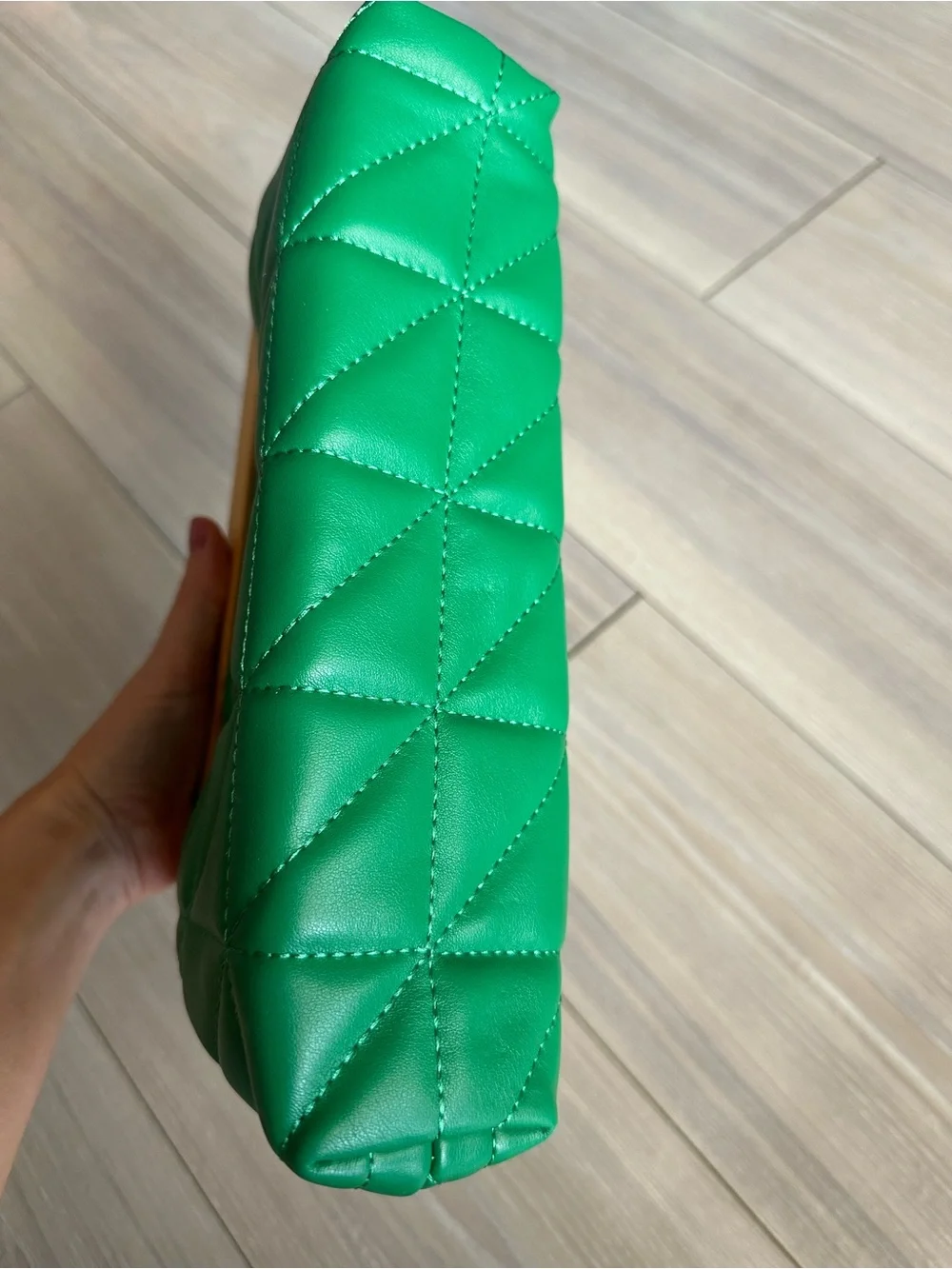 N/A elegant quilted